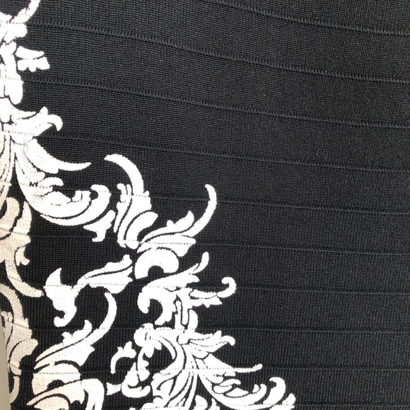 Beautiful Frank Lyman Design dress - Picture 2 of 5